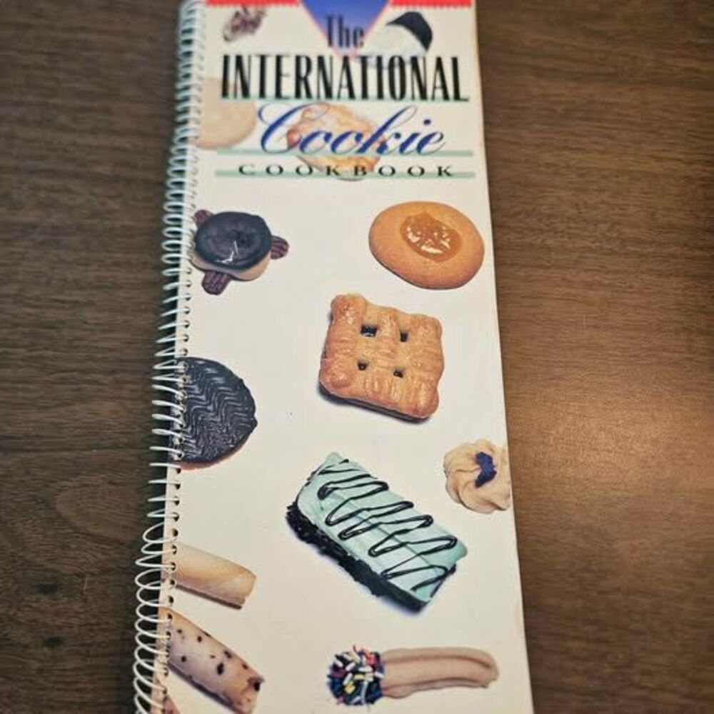 Vintage 1993 International Cookie Cookbook Spiral Bound Baking Recipe Book